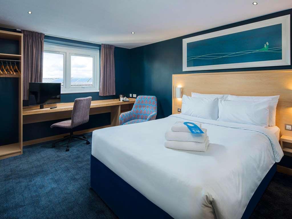 Travelodge Bath Central חדר תמונה